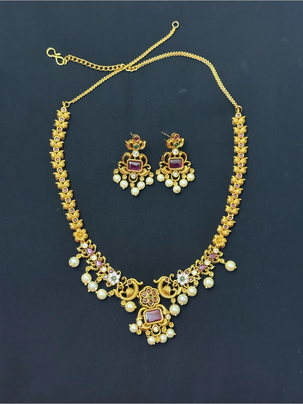 Indian Traditional Gold plated heritage necklace with earrings